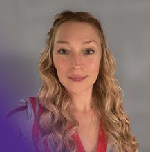 Abi Dakin   EDITED 500 x 500px