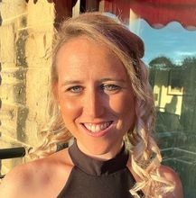 Rachel Clay headshot