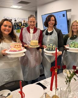 Last week, our South Coast team enjoyed a ‘Cake and Sip’ evening. 🎂

It was a great chance for colleagues to connect, pick up new skills and get creative with some very delicious cake decorating.

A big thank you to .lauren for hosting such a fun session