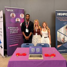 A fantastic time participating in over the last few weeks, a collaborative work experience programme bringing the IT channel together to connect Year 12 students with opportunities to learn more about careers in technology. 💻
From networking sessions t