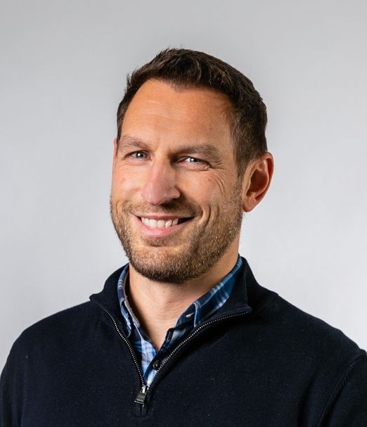 Graham Charlton casual