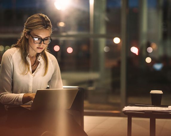 Working on laptop 1258 x 1000