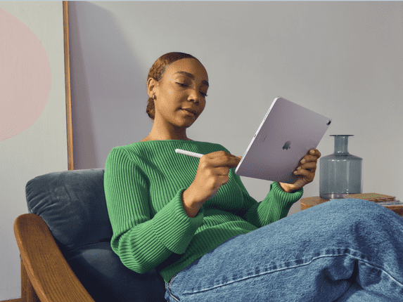 Lifestyle apple 1258 x 1000